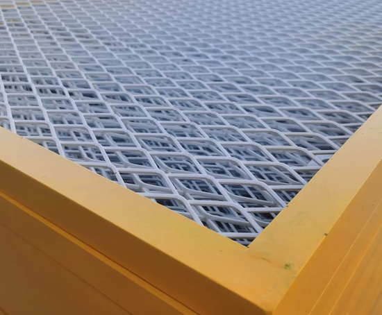 【不锈钢钢板网厂家】爬架钢板网的种类及加工要求